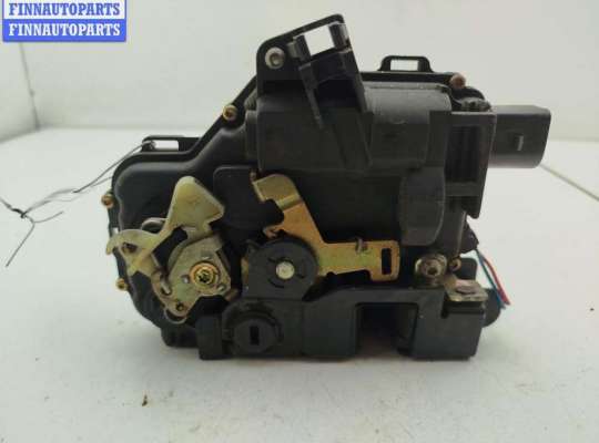 купить Замок двери задней левой на Volkswagen Passat B5