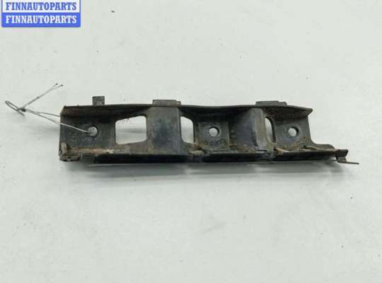 Кронштейн бампера переднего VG2716007 на Volkswagen Passat B6