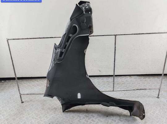 купить Крыло переднее левое на Toyota Prius (XW20; 2003-2009)
