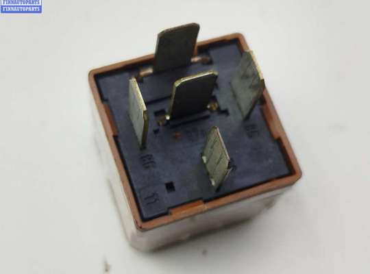 купить Реле бензонасоса на Opel Astra H (2004-2009)