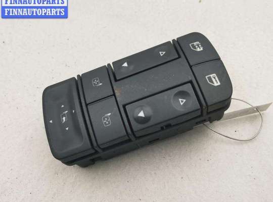 Блок кнопок управления стеклоподъемниками OP2339595 на Opel Vectra C (2002-2008)