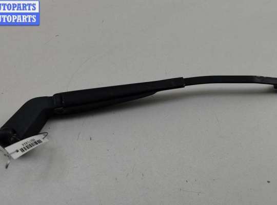 купить Щеткодержатель (поводок стеклоочистителя) задний на Volkswagen Golf-3