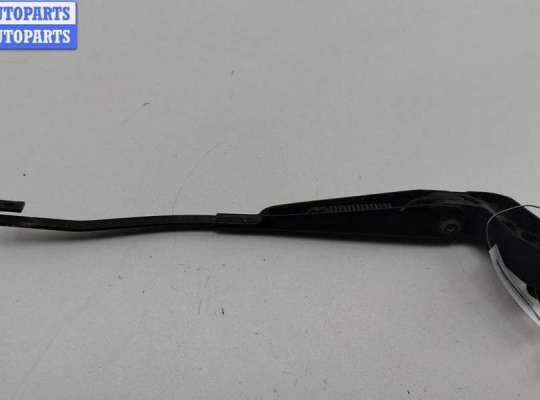 купить Щеткодержатель (поводок стеклоочистителя) задний на Volkswagen Golf-3