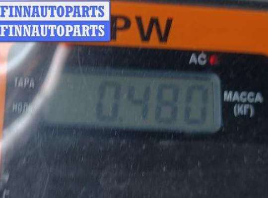 купить Петля двери передней левой на Volkswagen Golf-4