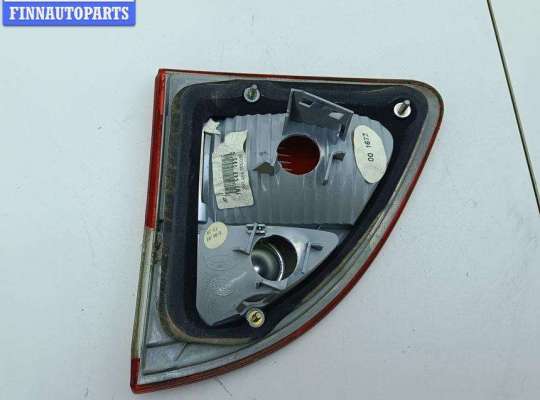 купить Фонарь крышки багажника левый на Ford Galaxy (2000-2006)