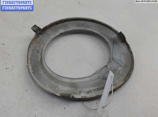 купить Рамка фары противотуманной левой на Ford S-Max