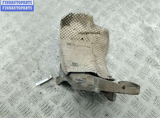 купить Кронштейн КПП опорный на Volkswagen Passat B5