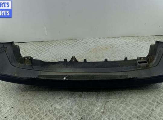 купить Бампер задний на Volkswagen Golf-3