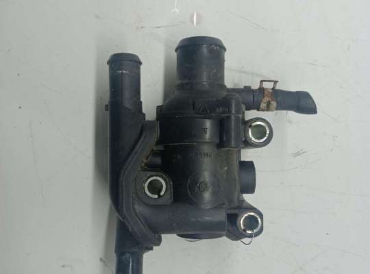 Корпус термостата FO1762232 на Ford Focus I (1998-2005)