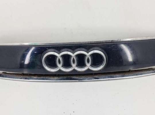 Решетка радиатора AU1771306 на Audi A2 8Z (1999-2005)