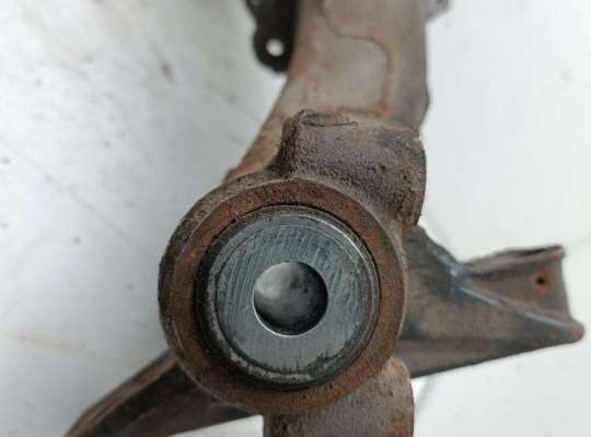 купить Рычаг подвески задний правый на Citroen C5 (2001-2008)