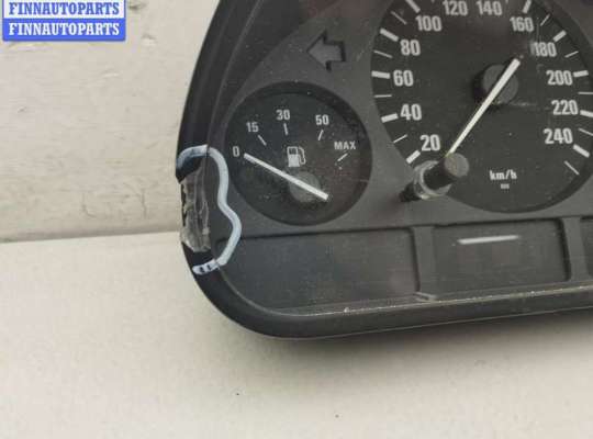 Щиток приборов на BMW 5 (E39)