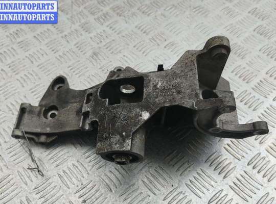 купить Кронштейн генератора на Audi A4 B6 (2001-2004)