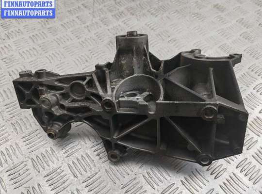 купить Кронштейн генератора на Audi A4 B6 (2001-2004)