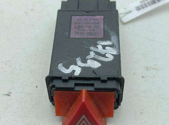 купить Кнопка аварийной сигнализации (аварийки) на Audi A6 C5 (1997-2005)