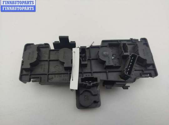 купить Плата фонаря заднего левого на Volkswagen Passat B5+ (GP)