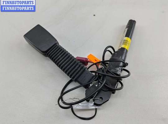 купить Замок ремня безопасности передний на Ford Focus II (2004-2011)