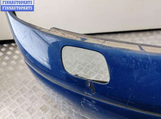 Бампер передний на Volkswagen Touran I (1T)