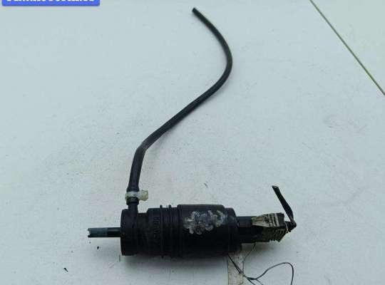 купить Насос (моторчик) омывателя стекла на BMW 3 E36 (1991-2000)