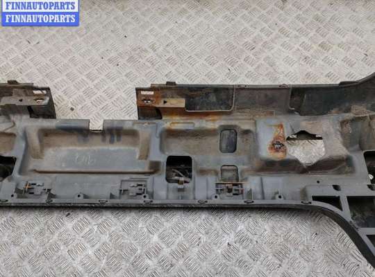 Бампер задний на Mercedes-Benz ML (W163)