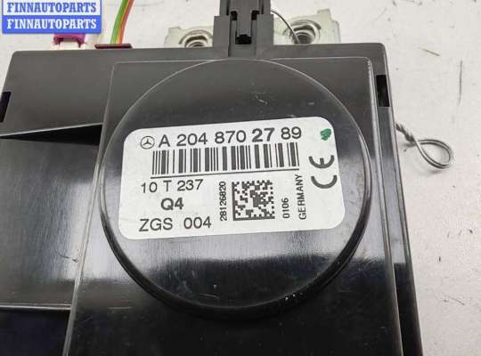 купить Усилитель антенны на Mercedes C-Class W204 (2007-2015)