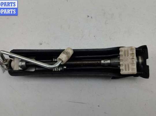 Купить Домкрат на Mercedes C-Class W203 (2000-2006) Домкрат MB1713442 на Mercedes C-Class W203 (2000-2006)