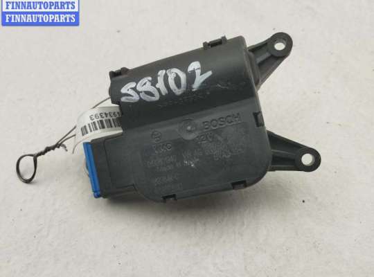 Моторчик заслонки печки на Volkswagen Golf V (1K)