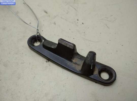 купить Ответная часть (скоба) замка двери на Volkswagen Transporter T5