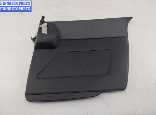 купить Обшивка двери задней правой (дверная карта) на Mazda 5