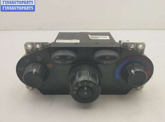 Переключатель отопителя HN612652 на Hyundai Santa Fe (2001-2006)