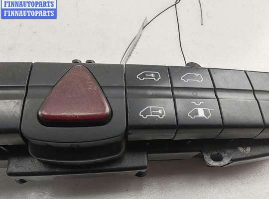 Кнопка аварийной остановки на Mercedes-Benz Vito (W639)