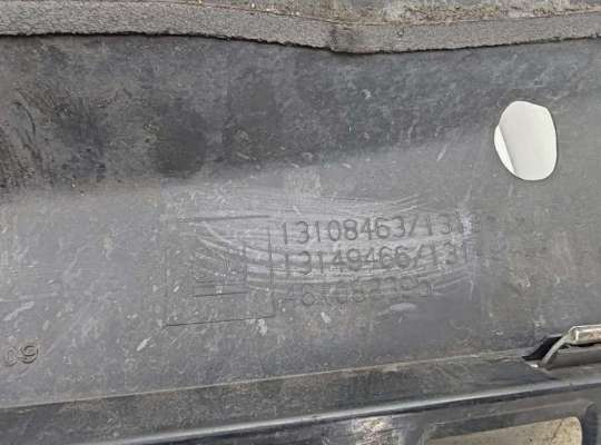 купить Решетка радиатора на Opel Astra H (2004-2009)