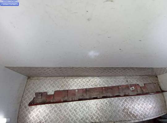 купить Накладка на порог наружная левая на Opel Vectra B (1995-2002)