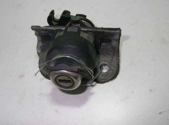 Личинка замка багажника BM1028554 на BMW 7 E65/E66 (2001-2008)