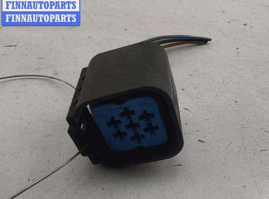 купить Разъем (фишка) проводки на Ford Focus I (1998-2005)