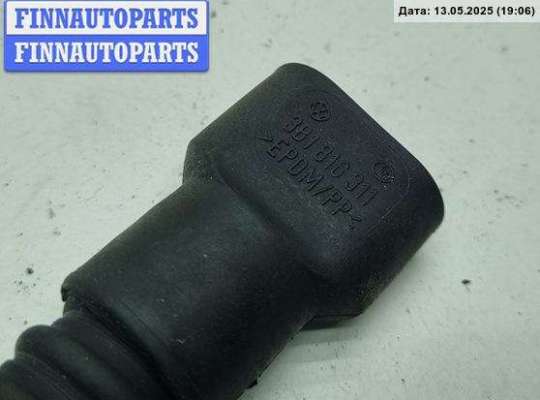 купить Патрубок на Volkswagen Passat B5+ (GP)