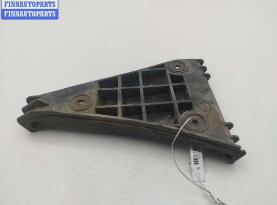 Кронштейн бампера переднего AU1735133 на Audi A4 B5 (1994-2001)