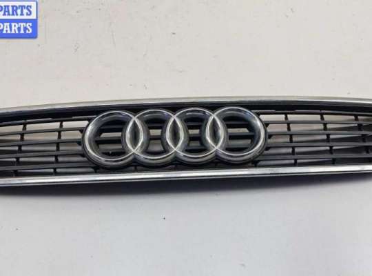 Решетка радиатора AU1753562 на Audi A4 B5 (1994-2001)