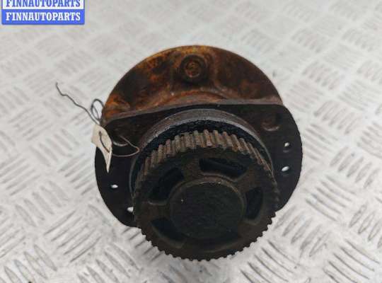 купить Ступица задняя левая на Chrysler Voyager (1996-2000)