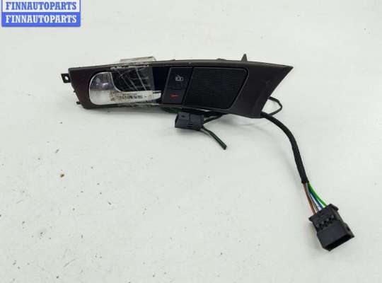 Ручка двери внутренняя передняя левая AU1722030 на Audi A6 C5 (1997-2005)