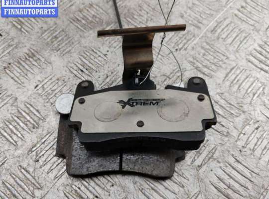 Купить Колодки тормозные задние на Audi Q7 4L (2005-2015) Колодки тормозные задние AU1674378 на Audi Q7 4L (2005-2015)