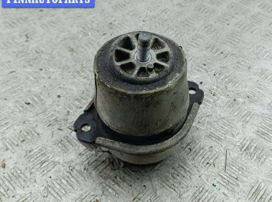 купить Подушка крепления двигателя на Audi Q7 4L (2005-2015)