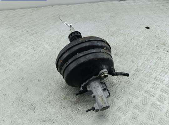 Усилитель тормозов вакуумный VG2396073 на Volkswagen Passat B5
