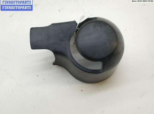 купить Крышка поводка стеклоочистителя на Volkswagen Golf-6