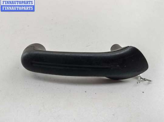 купить Ручка двери внутренняя передняя правая на Volkswagen Golf-4