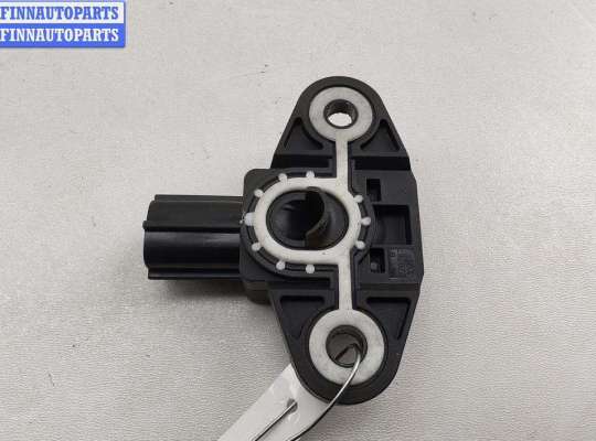 купить Датчик удара (Airbag) на Volkswagen Passat B7