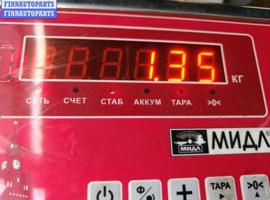 купить Уплотнитель двери передней левой на Volkswagen Passat B6