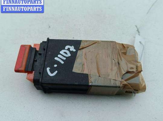 купить Кнопка аварийной сигнализации (аварийки) на Audi A6 C5 (1997-2005)