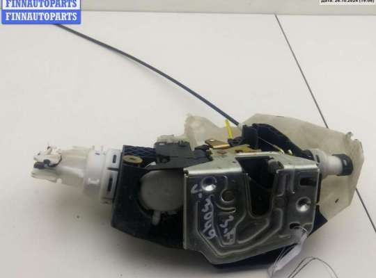 Замок боковой двери на Mercedes-Benz S (W220)
