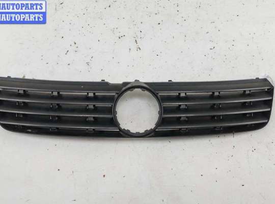 купить Решетка радиатора на Volkswagen Passat B5